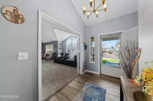 994 Lilac Ct, Minden, NV 89423 - Photo 4