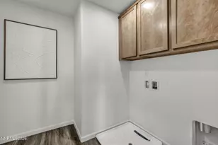 8480 Endor Dr, Reno, NV 89506 - Photo 42