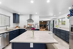2201 Glenn Dr, Carson City, NV 89703 - Photo 4