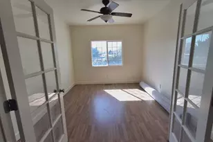 800 Canary Cir, Fernley, NV 89408 - Photo 4