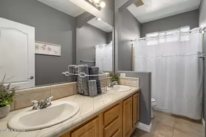 2808 Grosmont Drive, Sparks, NV 89436 - Photo 28