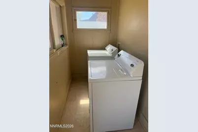 1370 Dartmouth Avenue #B, Lovelock, NV 89419 - Photo 6