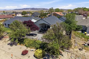 590 Wedge Ln, Fernley, NV 89408 - Photo 40