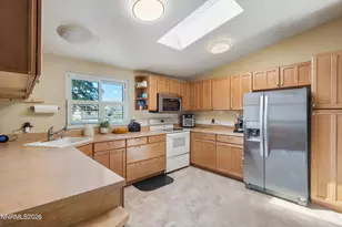 17505 Fantail St, Reno, NV 89508 - Photo 16