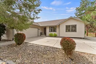 6304 Meadow Creek Dr, Reno, NV 89519 - Photo 2