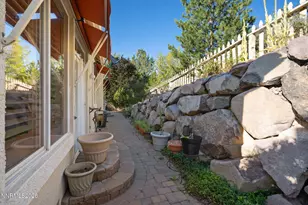 1840 Hunter Creek Rd, Reno, NV 89519 - Photo 36