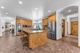16470 Snow Flower Dr, Reno, NV 89511 - Photo 14