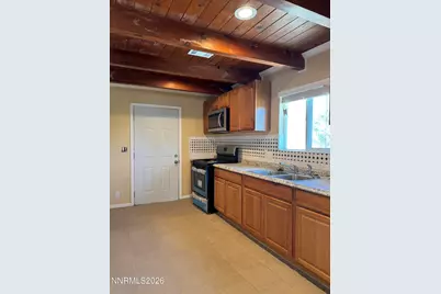 205 E Magnolia Avenue, Tonopah, NV 89049 - Photo 10