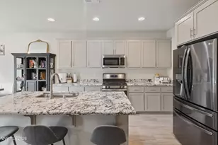 864 Tourmaline Dr, Indian Hills, NV 89705 - Photo 28