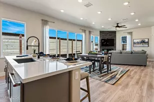 182 Silver Peak Lp, Carson City, NV 89701 - Photo 14