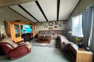 6125 Chimney Dr, Sun Valley, NV 89433 - Photo 14