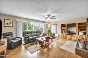 6 Gay Cir, Carson City, NV 89703 - Photo 10