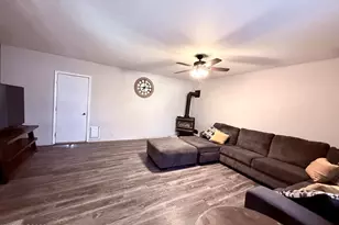 105 S Oregon St, Yerington, NV 89447 - Photo 6