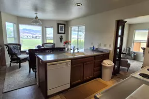 142 Sawgrass Ln, Dayton, NV 89403 - Photo 4