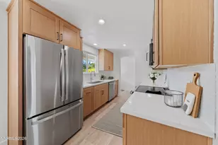 2240 Osceola Ct, Reno, NV 89506 - Photo 2