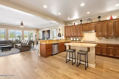 10155 Burghley Court, Reno, NV 89521 - Photo 14