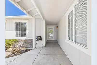 2274 Soar Drive, Sparks, NV 89441 - Photo 4