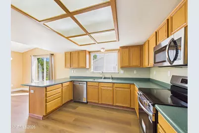 2274 Soar Drive, Sparks, NV 89441 - Photo 14