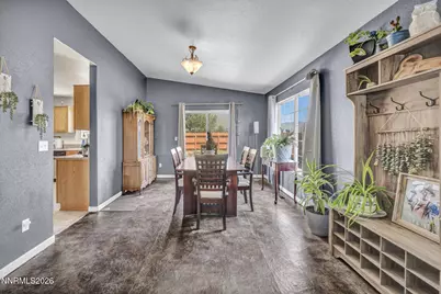 17615 Baileyville Court, Reno, NV 89508 - Photo 4