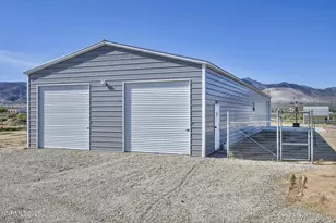 18 Kelsey Ct, Dayton, NV 89403 - Photo 2