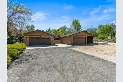 232 Beverly Way, Gardnerville, NV 89460 - Photo 4