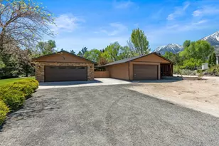232 Beverly Way, Gardnerville, NV 89460 - Photo 6