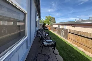 2166 Camellia Dr, Reno, NV 89512 - Photo 26