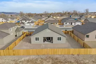3274 Eleanor Wy, Fernley, NV 89408 - Photo 18