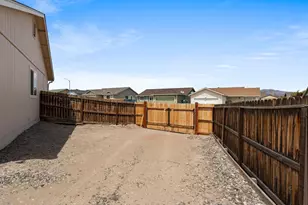 2215 Ellice Wy, Fernley, NV 89408 - Photo 28