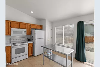 2215 Ellice Way, Fernley, NV 89408 - Photo 14