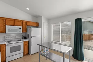 2215 Ellice Wy, Fernley, NV 89408 - Photo 14