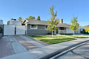 1110 Stonewall St, Carson City, NV 89701 - Photo 2