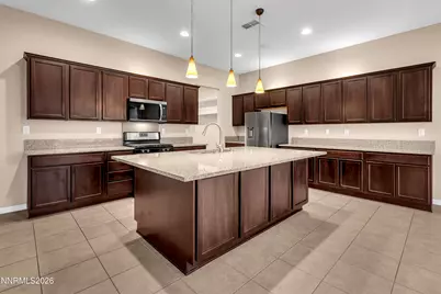 9670 Avitara Way, Reno, NV 89521 - Photo 10