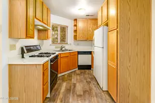2675 Sycamore Glen Dr, Sparks, NV 89434 - Photo 12