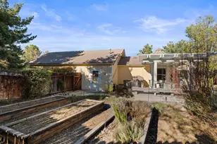 2280 Stowe Dr, Reno, NV 89511 - Photo 42