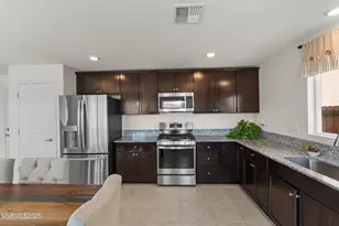 638 Coyote Blf Ct, Reno, NV 89506 - Photo 10