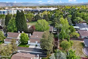 440 Octavia Ct, Reno, NV 89509 - Photo 8