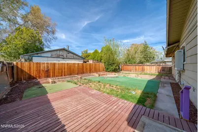 100 E Lenwood Drive, Sparks, NV 89431 - Photo 4