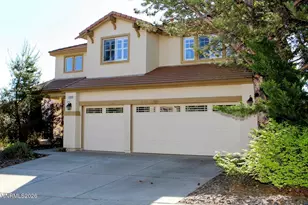 2740 Manzanita Ln, Reno, NV 89509 - Photo 2