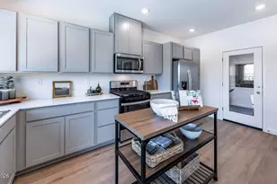 7525 Editor Dr, Reno, NV 89506 - Photo 10