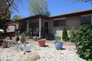 908 Ivy St, Carson City, NV 89703 - Photo 40