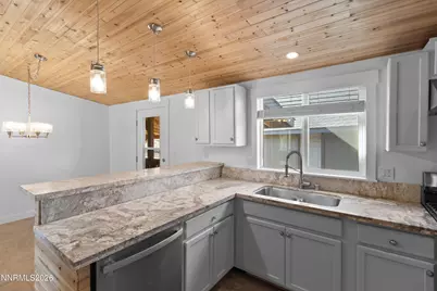 4711 W Leonesio Drive, Sun Valley, NV 89433 - Photo 10