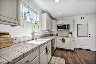 2569 Cartwright Rd, Reno, NV 89521 - Photo 40