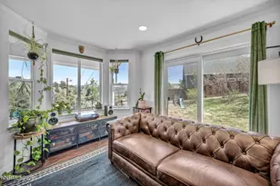 2569 Cartwright Rd, Reno, NV 89521 - Photo 16