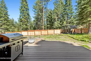139 Rosewood Cir, Stateline, NV 89449 - Photo 8