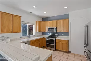 9640 Silver Desert Way, Reno, NV 89506 - Photo 28