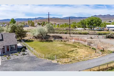 765 Stock Lane, Fernley, NV 89408 - Photo 6