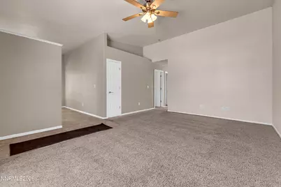 17080 Amethyst Drive, Reno, NV 89508 - Photo 4