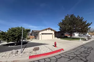 650 Concord Cir, Fernley, NV 89408 - Photo 4
