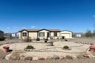 575 N Meridian Rd, Lovelock, NV 89419 - Photo 2